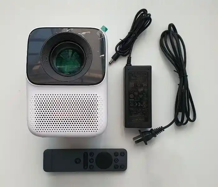 Xiaomi Wanbo T2 MAX Portable Mini Pico Android Smart LCD Projector